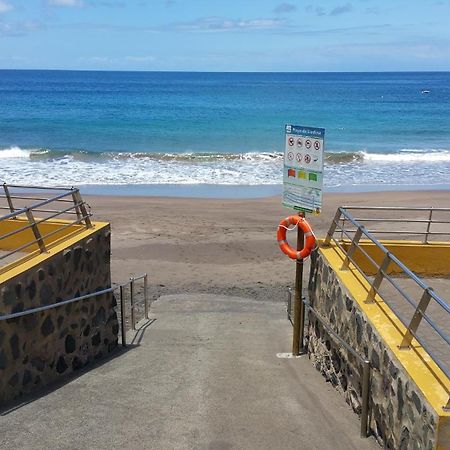 Relaxing Atico Playa Sardina Apartment Galdar Luaran gambar