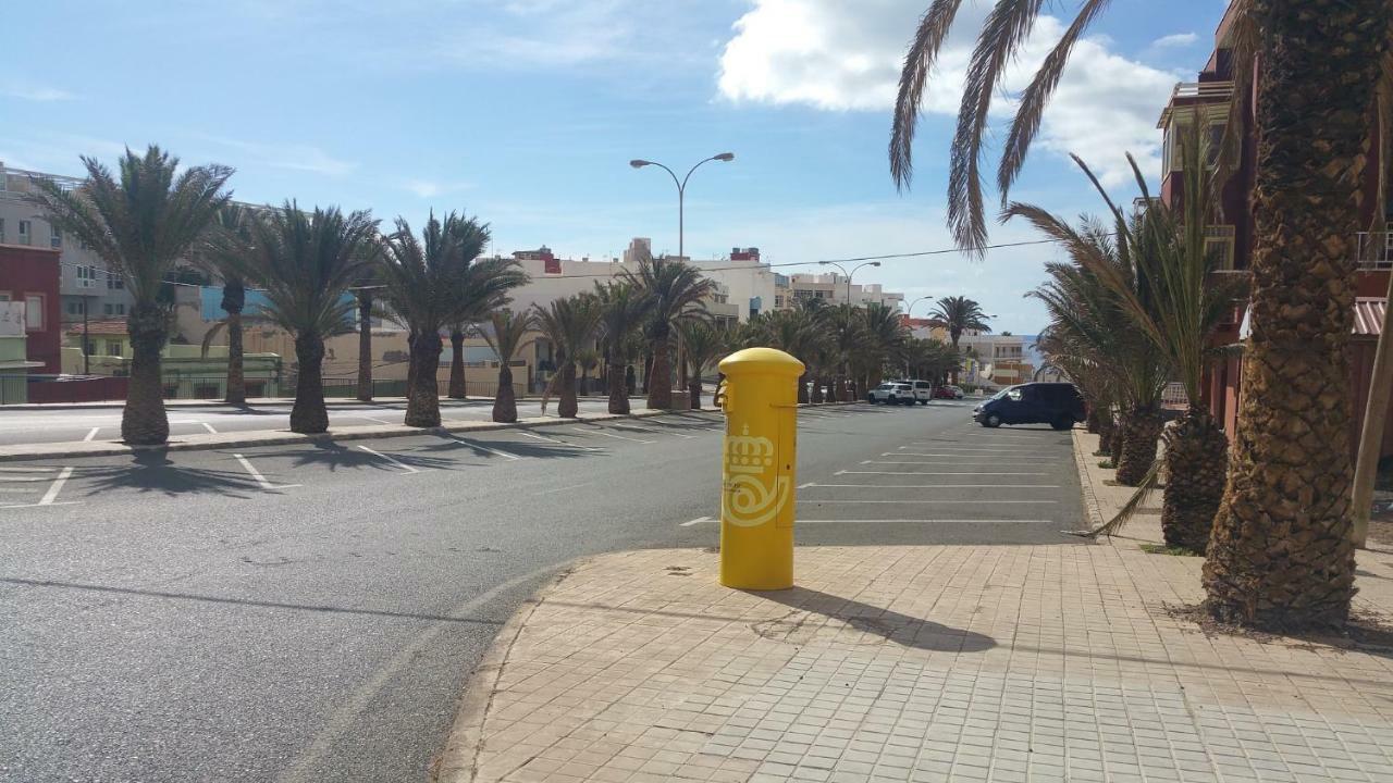 Relaxing Atico Playa Sardina Apartment Galdar Luaran gambar